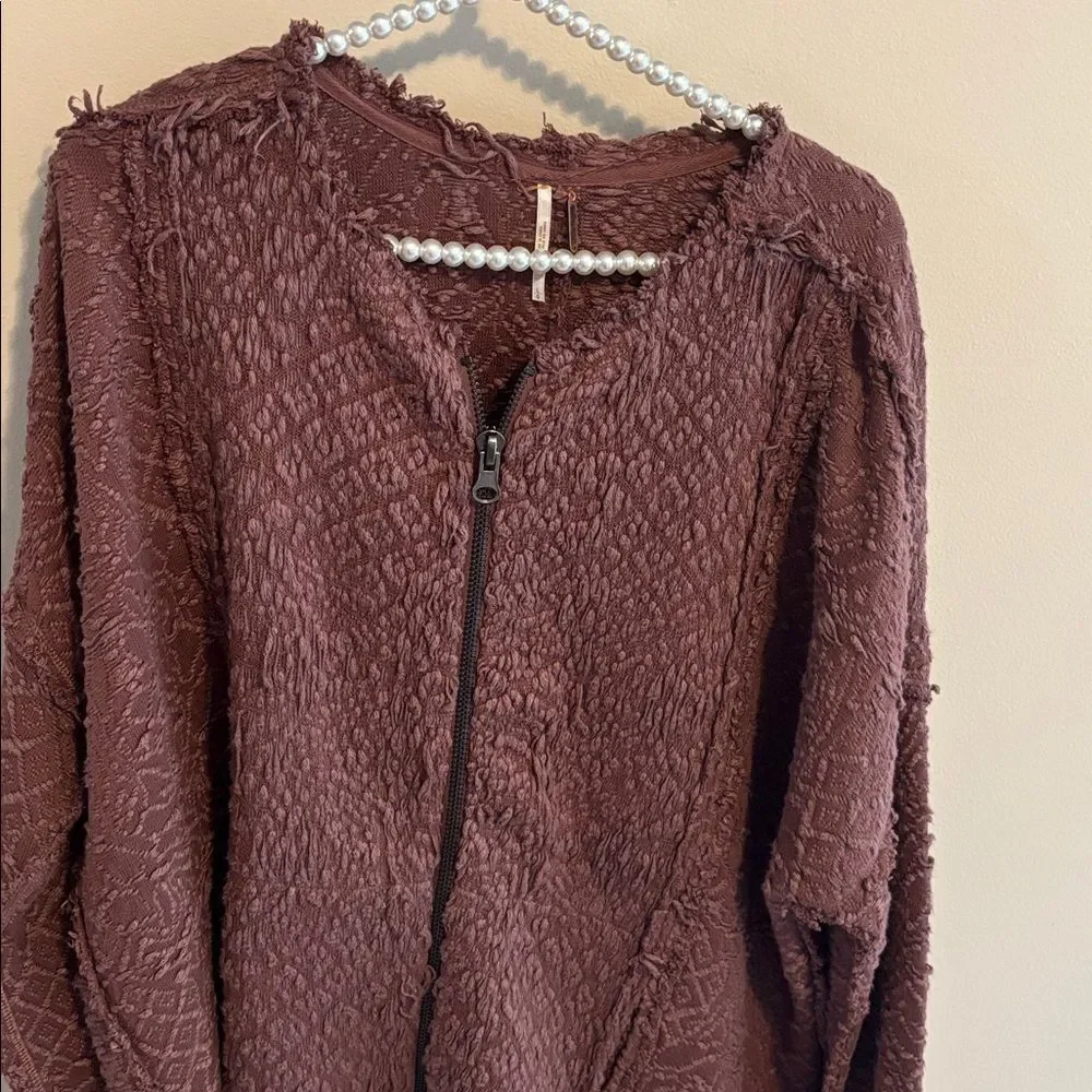 Free people large Textured mauve Women's jacket